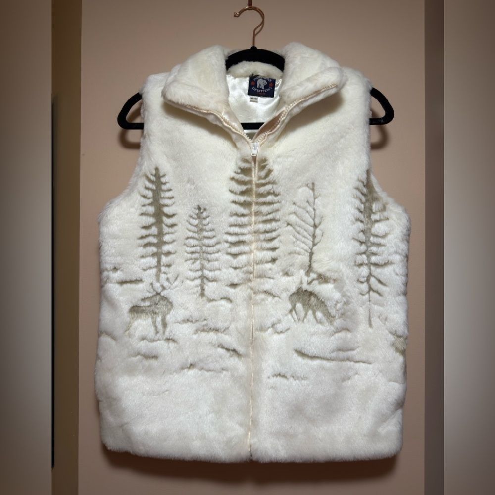 Northern Lifestyles Women  Vest XL Tan Full Zip Plush Tree's Deer's Canada